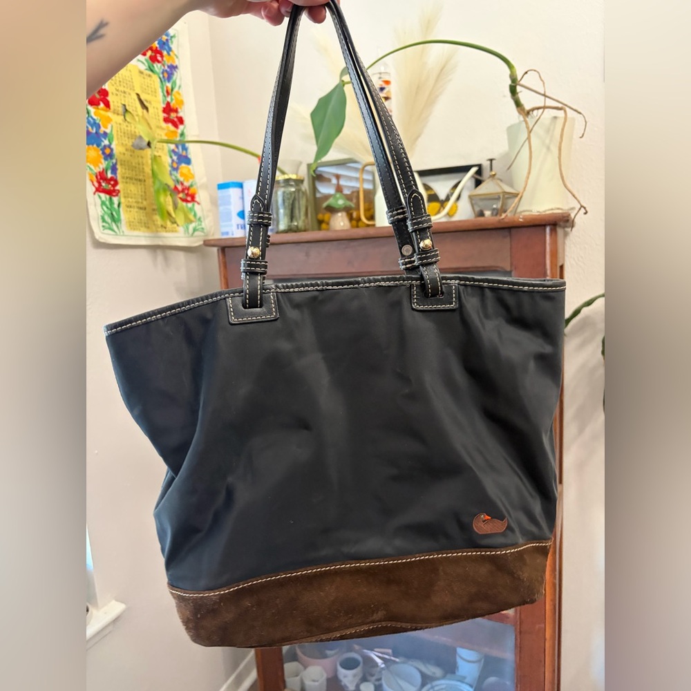 Dooney & Bourke tote
